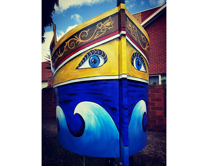 Viponds Artists Acrylic Gloss Paint in bright yellow and deep green